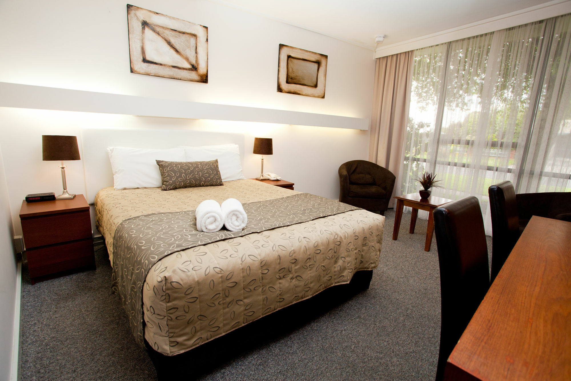 Connells Motel & Serviced Apartments Traralgon Dış mekan fotoğraf